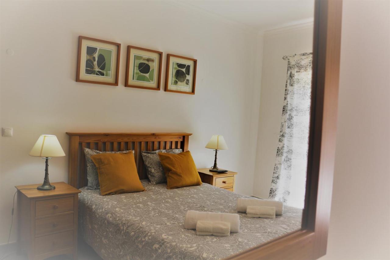 Lovely Apartment In Carvoeiro By The Beach Kültér fotó