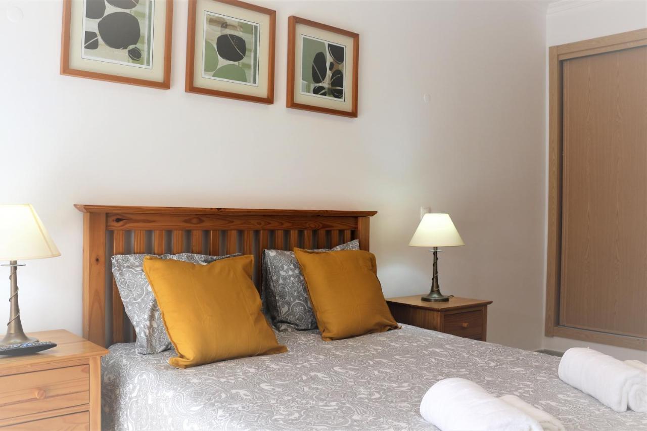 Lovely Apartment In Carvoeiro By The Beach Kültér fotó